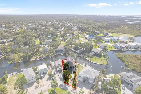 $945,000 | 5272 Tropical Point, Weeki Wachee, FL 34607