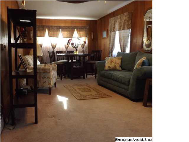 1108 Glenfield Road Fairfield, AL 35064 - Photo 4 of 12
