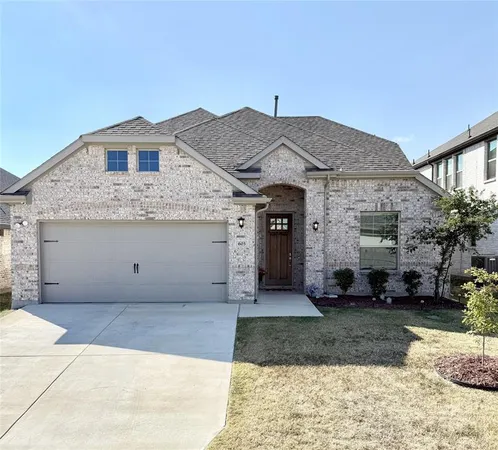 $399,900 | 603 Hazeltine Road, Red Oak, TX 75154