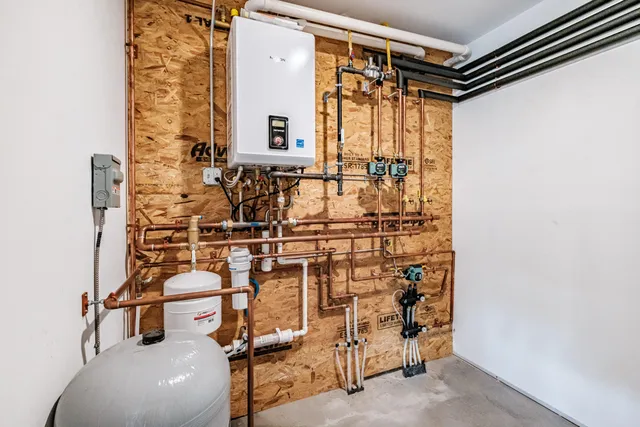 $529,000 | 519 Norway Road, Harrison, ME 04040