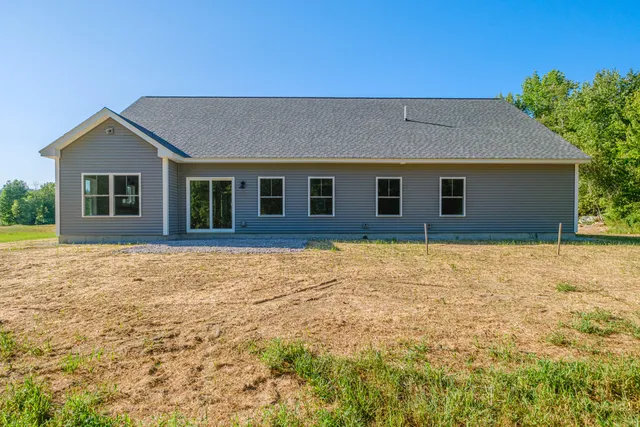 $529,000 | 519 Norway Road, Harrison, ME 04040