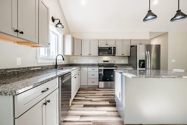 $529,000 | 519 Norway Road, Harrison, ME 04040