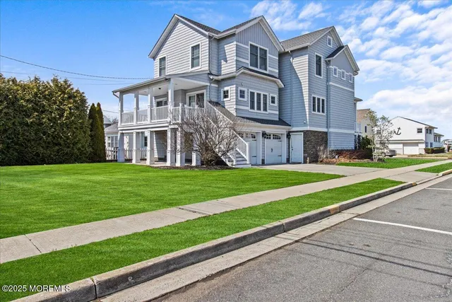 $8,000 | 100 Niblick Street, Point Pleasant Beach, NJ 08742