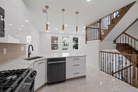 $645,000 | 15 Fulton Avenue, Unit 2, Jersey City, NJ 07305