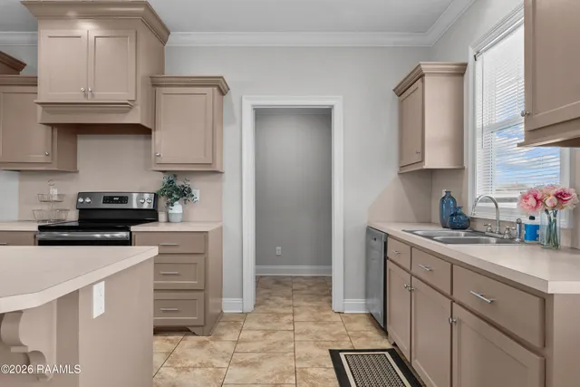 $1,650 | 1007 Lillian Michel Drive, Breaux Bridge, LA 70517