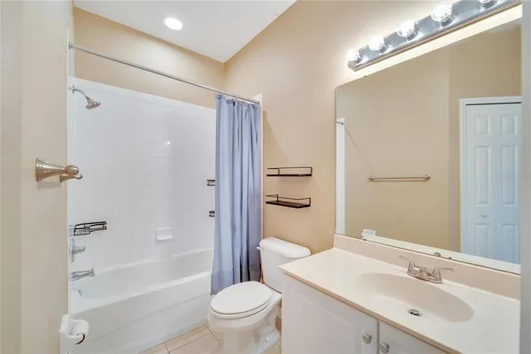 $2,900 | 5508 Golden Isles Drive, Apollo Beach, FL 33572