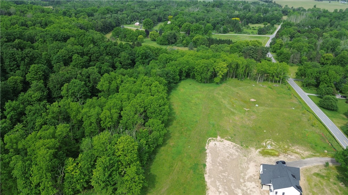 8021 Taylor Road Victor, NY 14564 - Photo 3 of 5