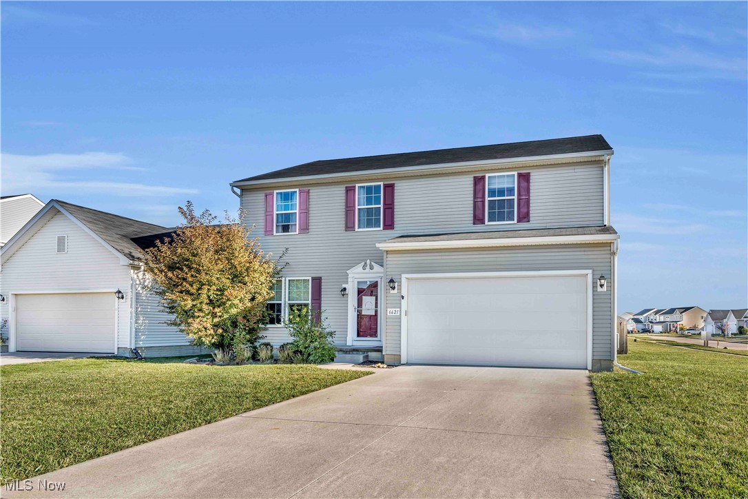 6621 Talon Way North Ridgeville, OH 44039 - Photo 2 of 32