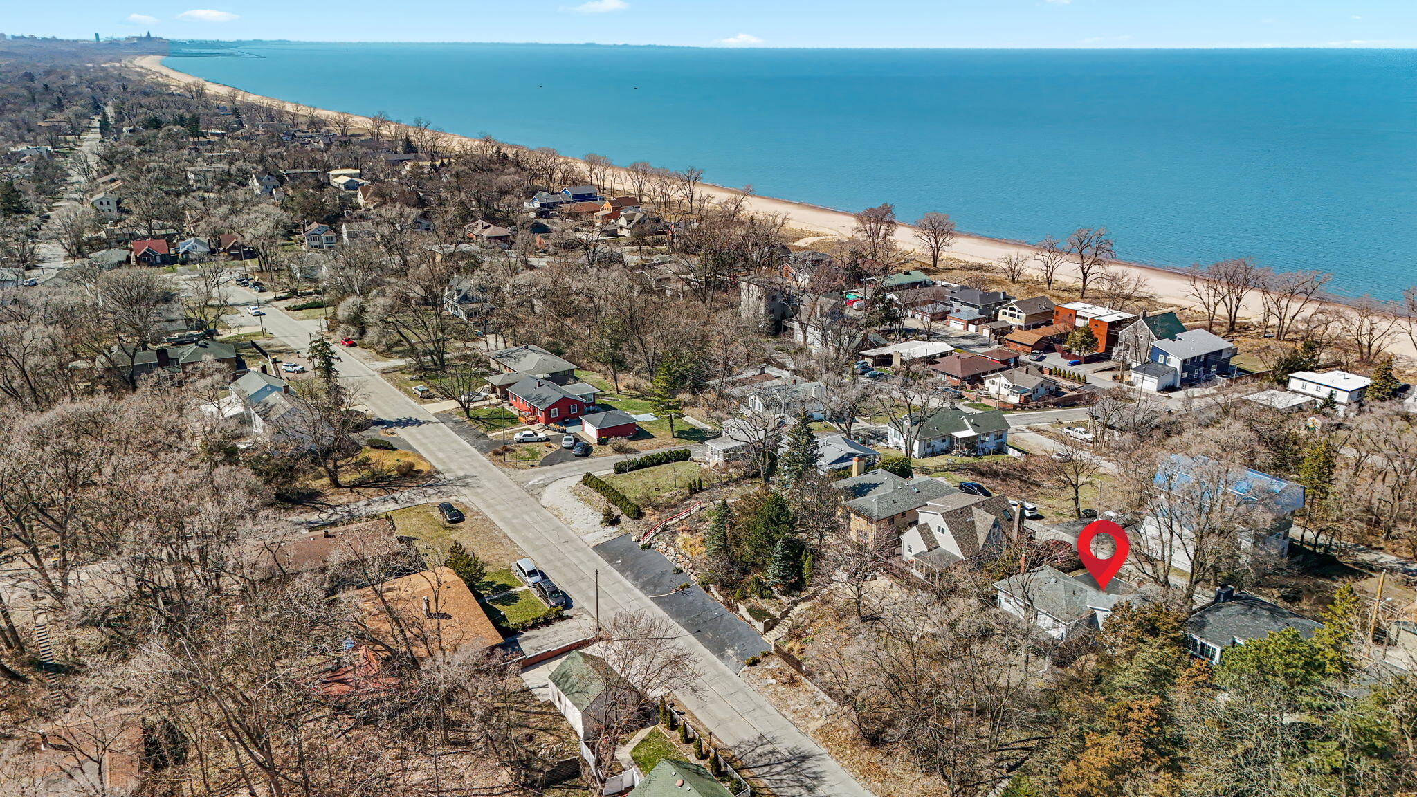 8632 Oak Avenue Gary, IN 46403 - Photo 2 of 34 a view of city and ocean