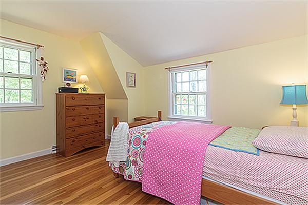 6 Footpath Road Chelmsford, MA 01824 - Photo 17 of 27 Gallery Image 17