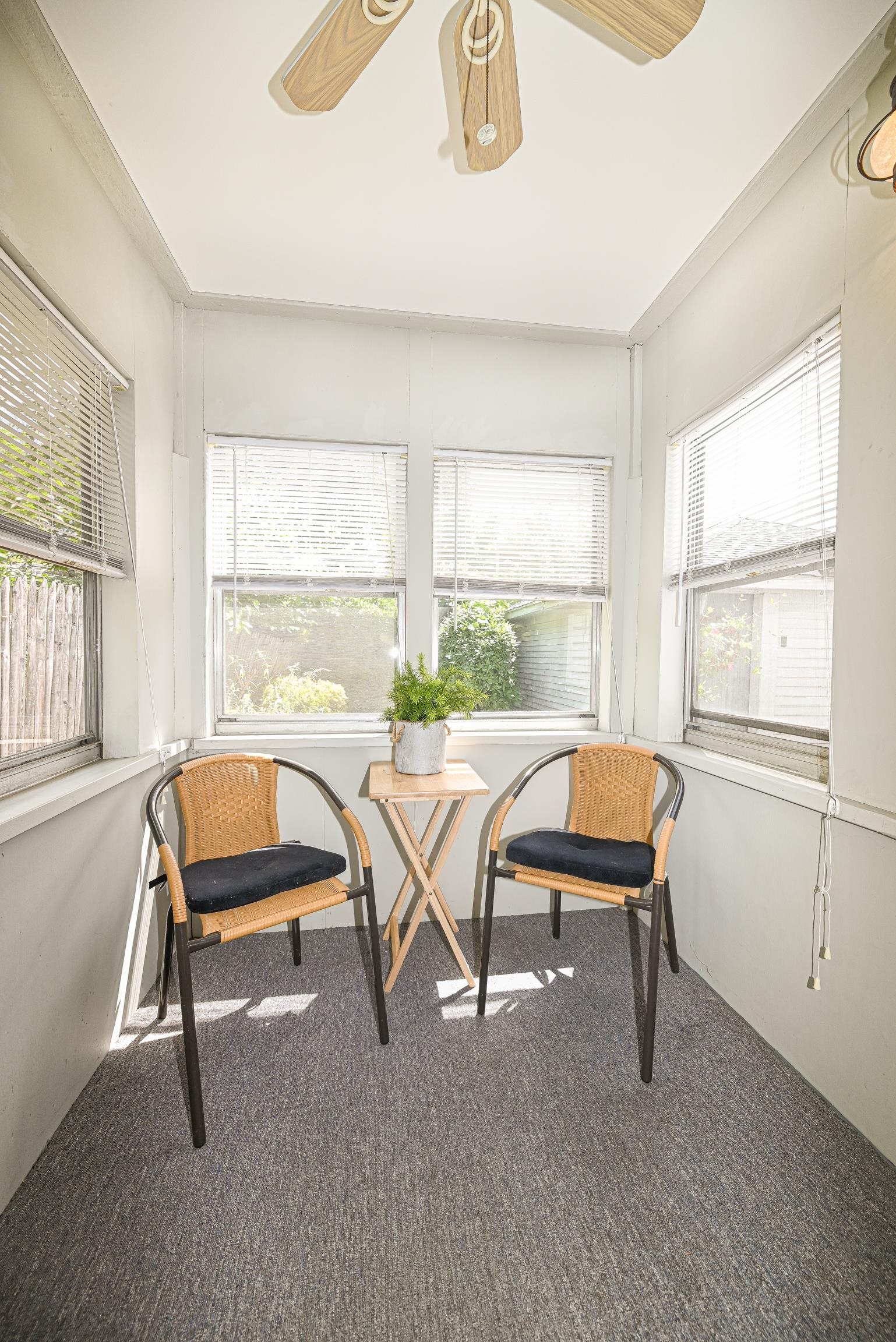 511 Spruce Street Manchester, NH 03103 - Photo 12 of 40