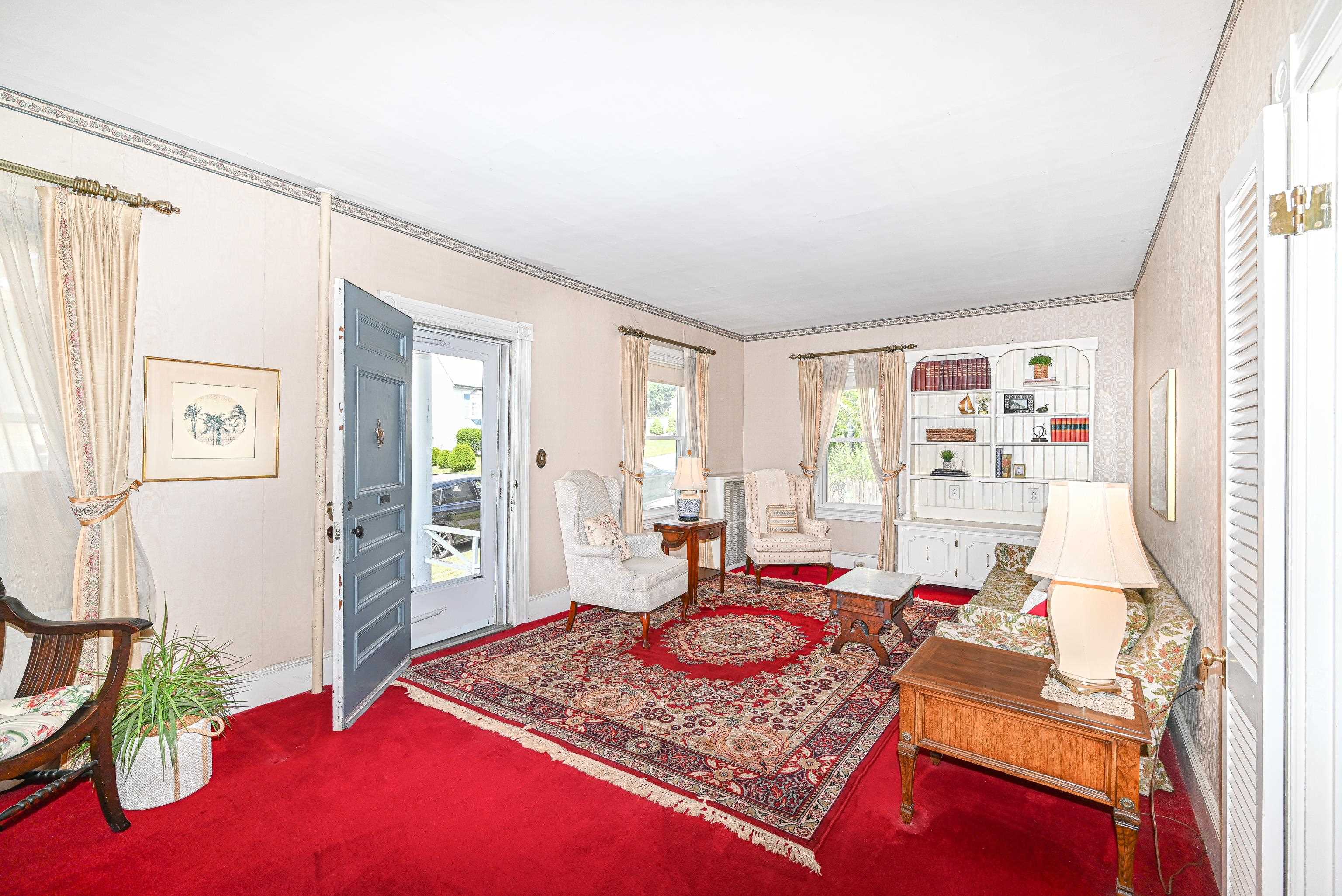 511 Spruce Street Manchester, NH 03103 - Photo 37 of 40