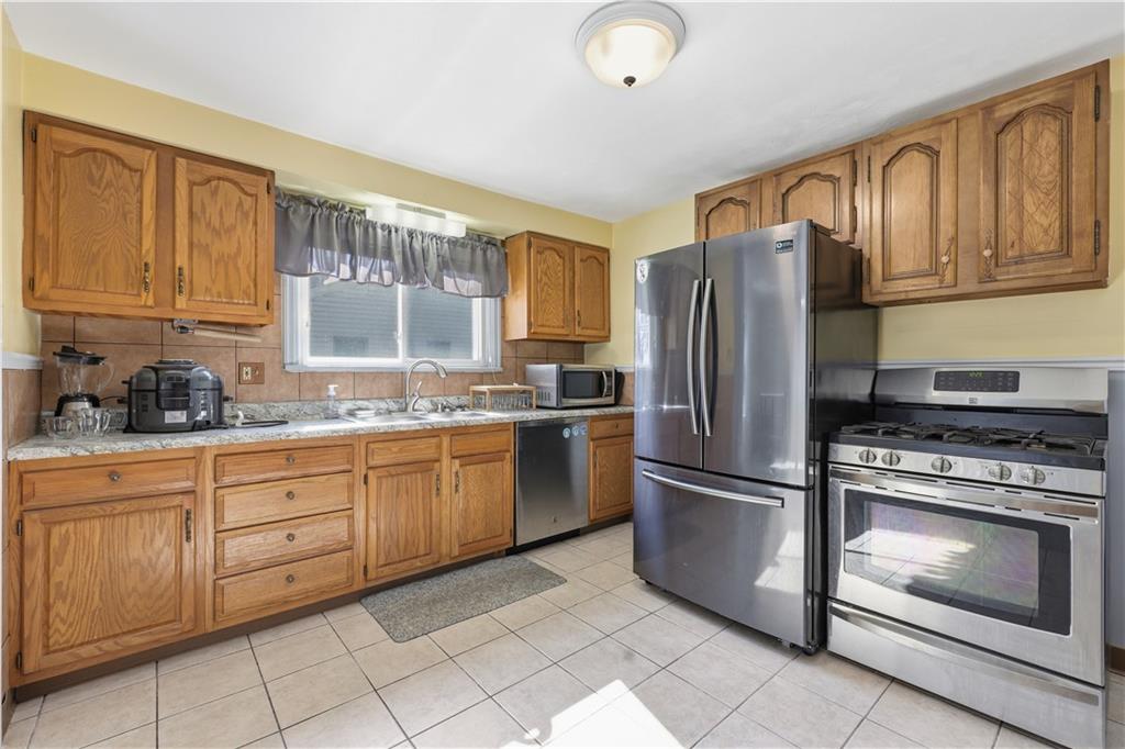 1113 Rochester Road Pittsburgh, PA 15237 - Photo 11 of 22