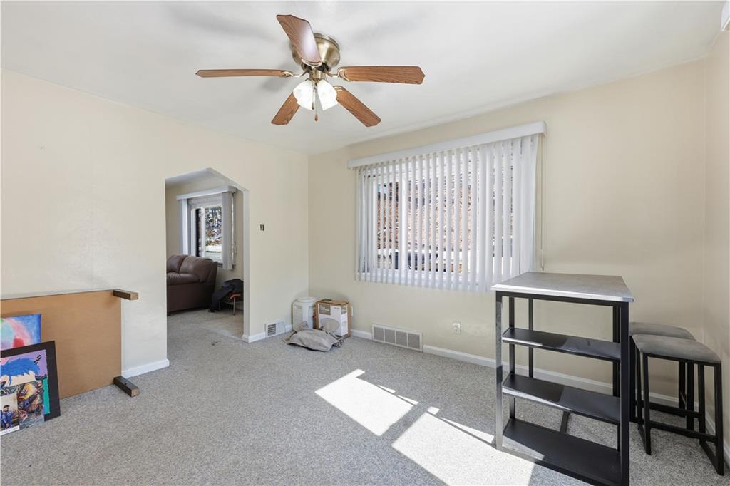 1113 Rochester Road Pittsburgh, PA 15237 - Photo 13 of 22