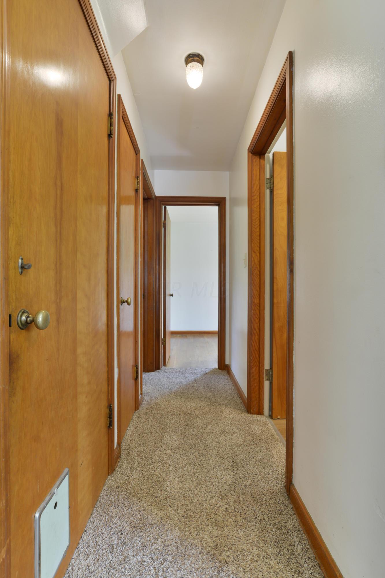5605 Sinclair Road Columbus, OH 43229 - Photo 17 of 33 Gallery Image 17