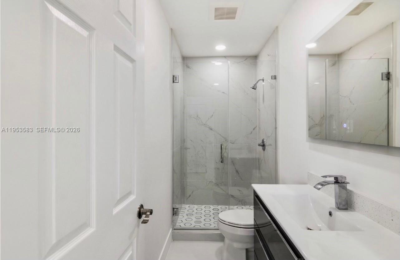 2722 Southwest 5th Street Miami, FL 33135 - Photo 8 of 20