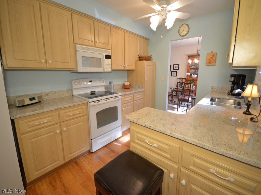 1028 Millridge Road Cleveland, OH 44143 - Photo 8 of 25
