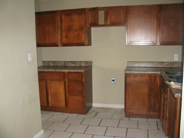200 Hillside Road Oak Ridge, TN 37830 - Photo 3 of 6 030