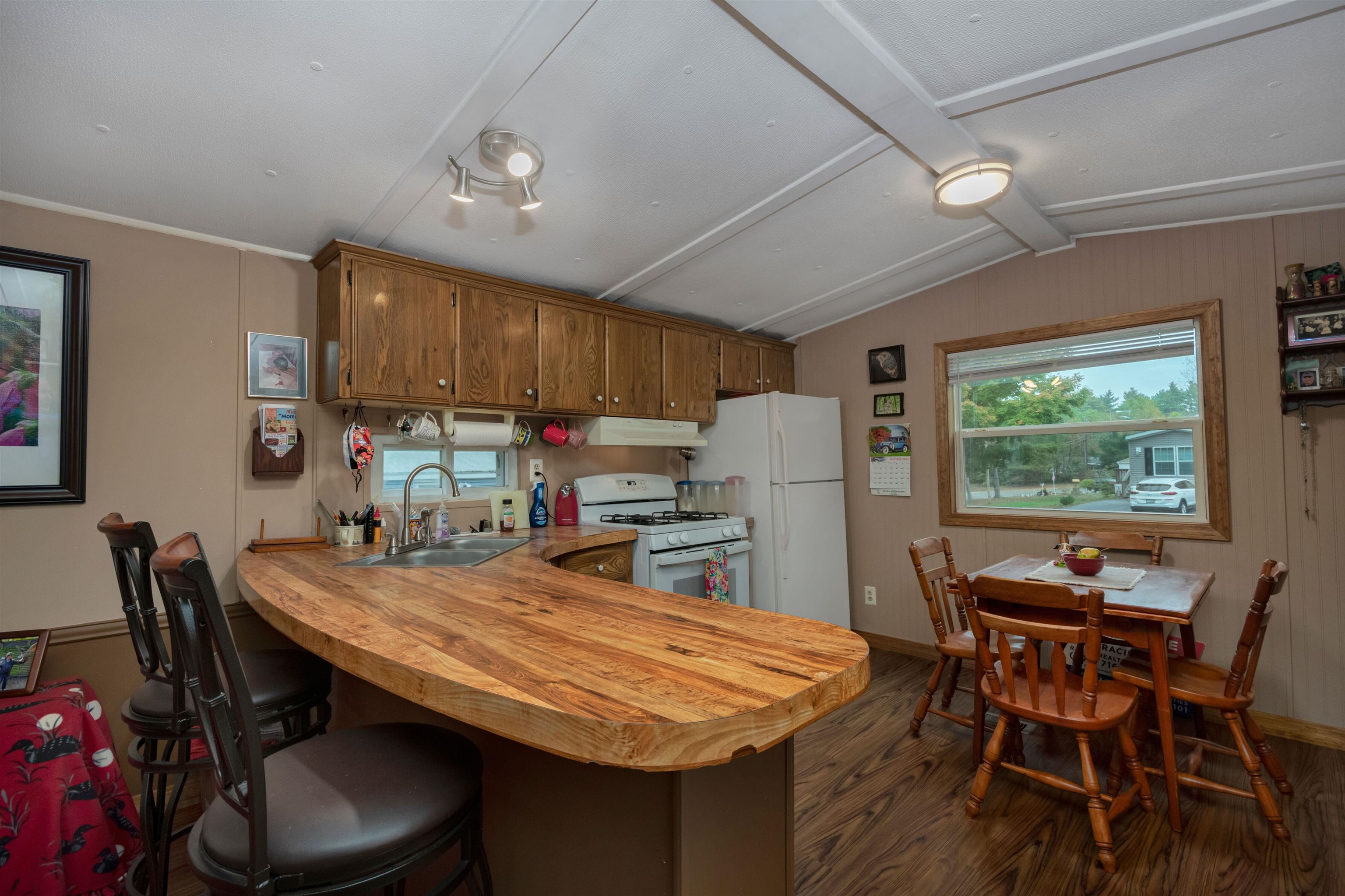 22 Cedar Lane Lee, NH 03861 - Photo 14 of 27