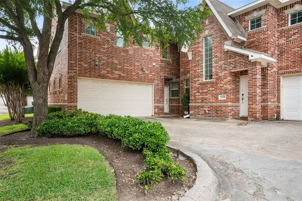 $300,000 | 706 South Jupiter Road, Unit 1202, Allen, TX 75002