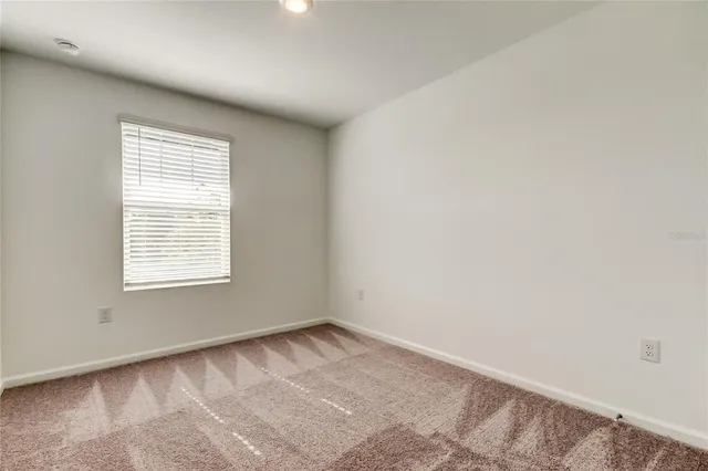 $1,850 | 11925 Sylvia Street, Dade City, FL 33525