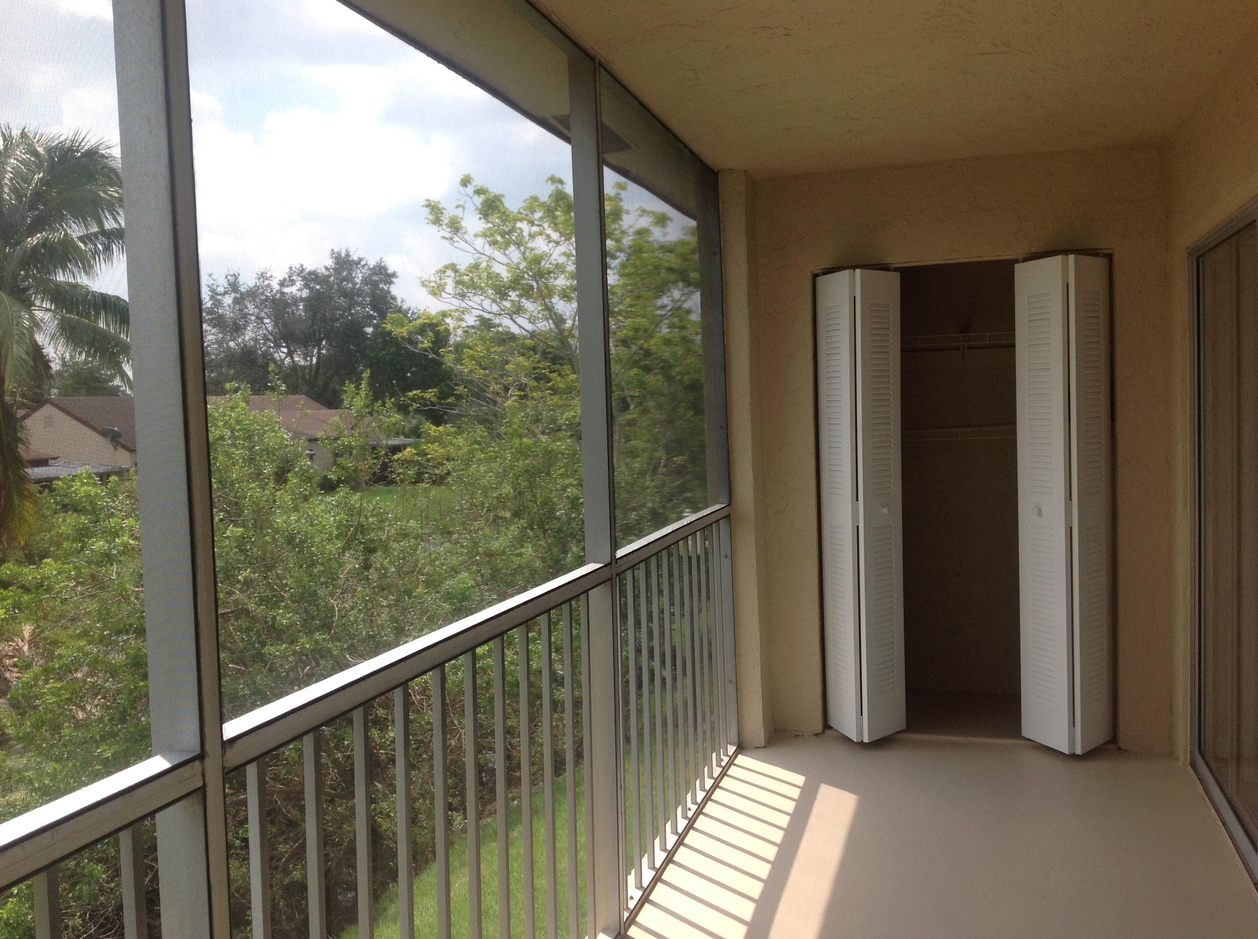 9220 Southwest 3rd Street, Unit 909 Boca Raton, FL 33428 - Photo 25 of 34 IMG_3530