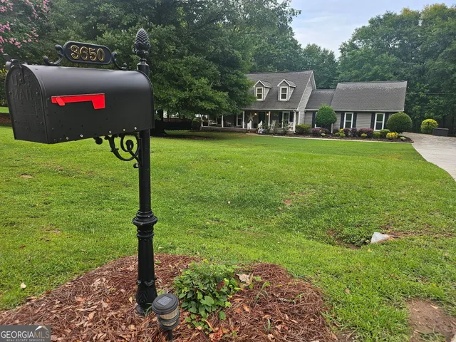 a view of outdoor space yard swimming pool and patio