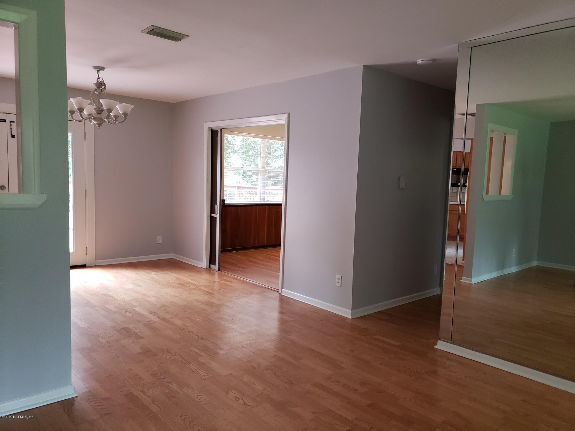 3968 Pritmore Road Jacksonville, FL 32257 - Photo 10 of 47 20191015_174326_resized
