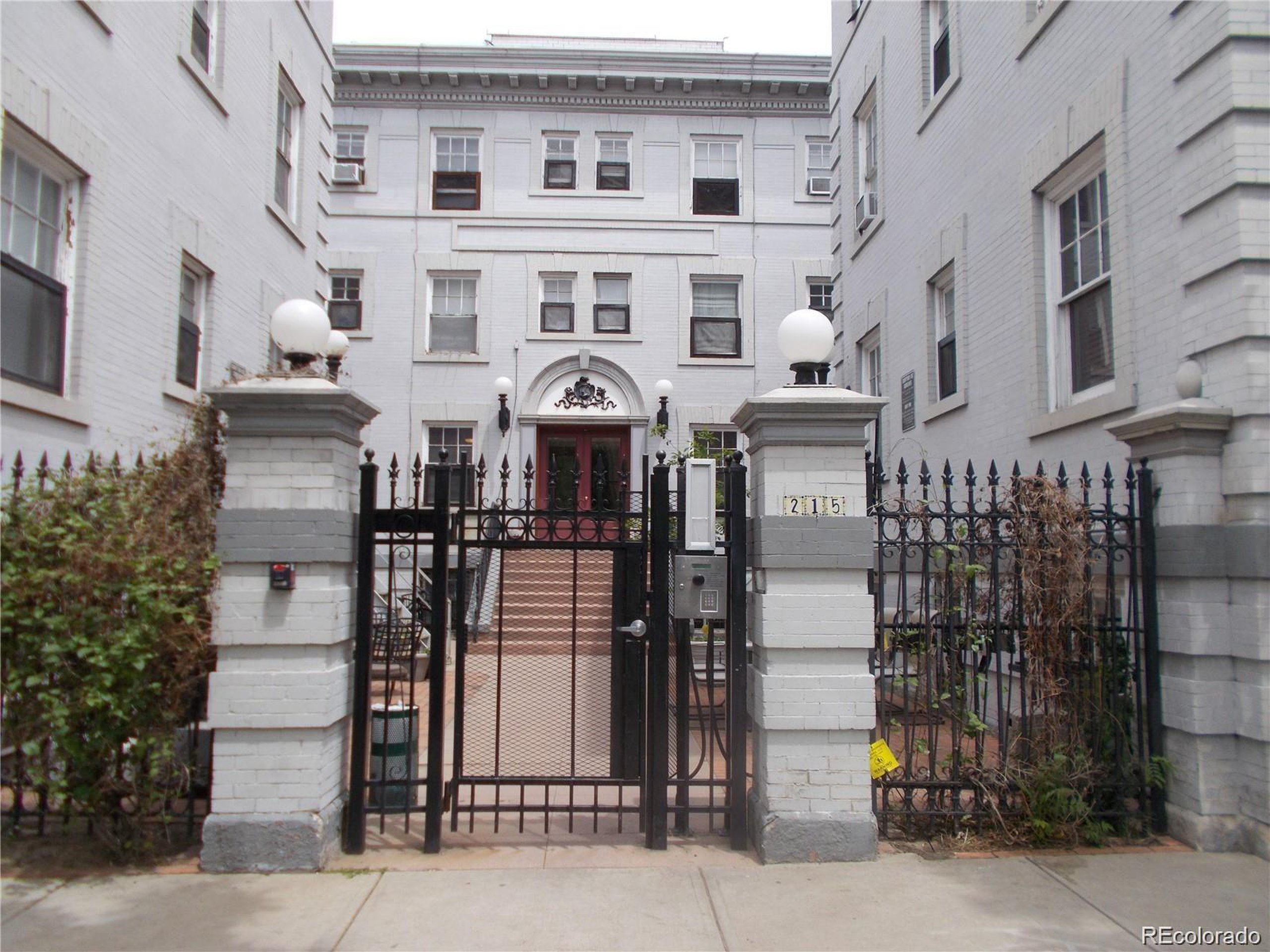 215 East 11th Ave Unit B6  