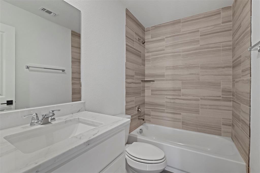 719 Maple Row Denison, TX 75021 - Photo 12 of 17