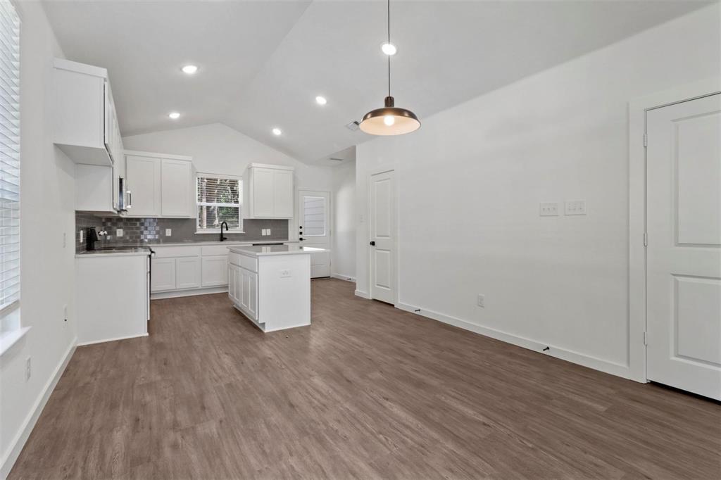 719 Maple Row Denison, TX 75021 - Photo 3 of 17