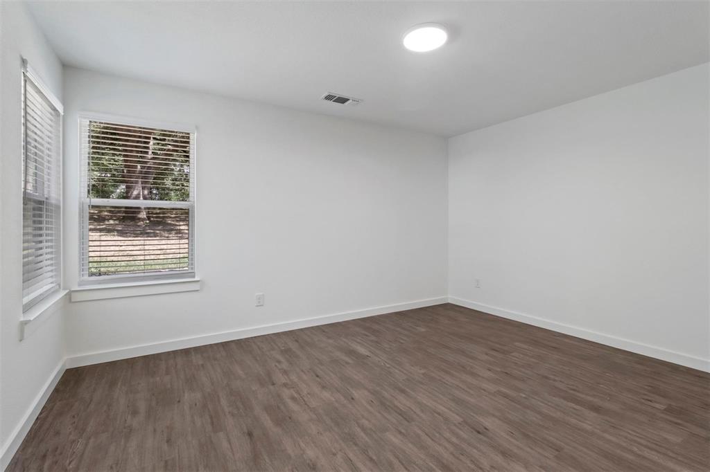 719 Maple Row Denison, TX 75021 - Photo 10 of 17