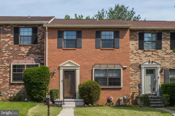 $374,900 | 13 Keen Mill Court, Catonsville, MD 21228