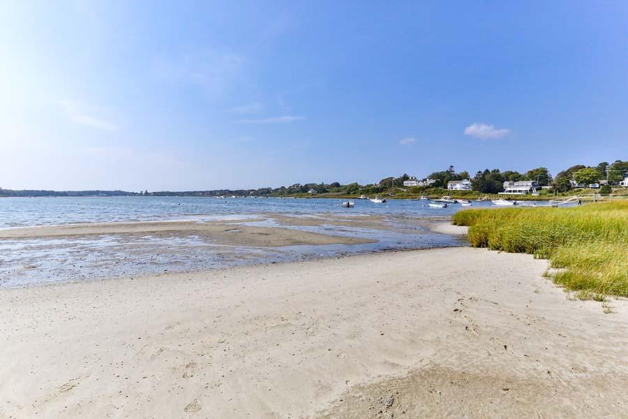 71 Stage Harbor Road Chatham, MA 02633 - Photo 54 of 59 71StaLR-90