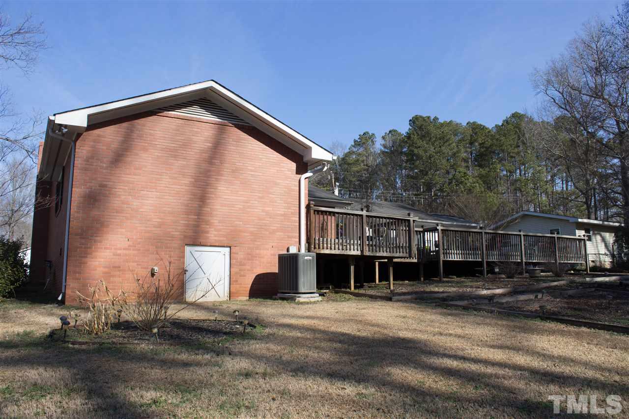 611 Ranch Farm Road Raleigh, NC 27603 - Photo 5 of 25
