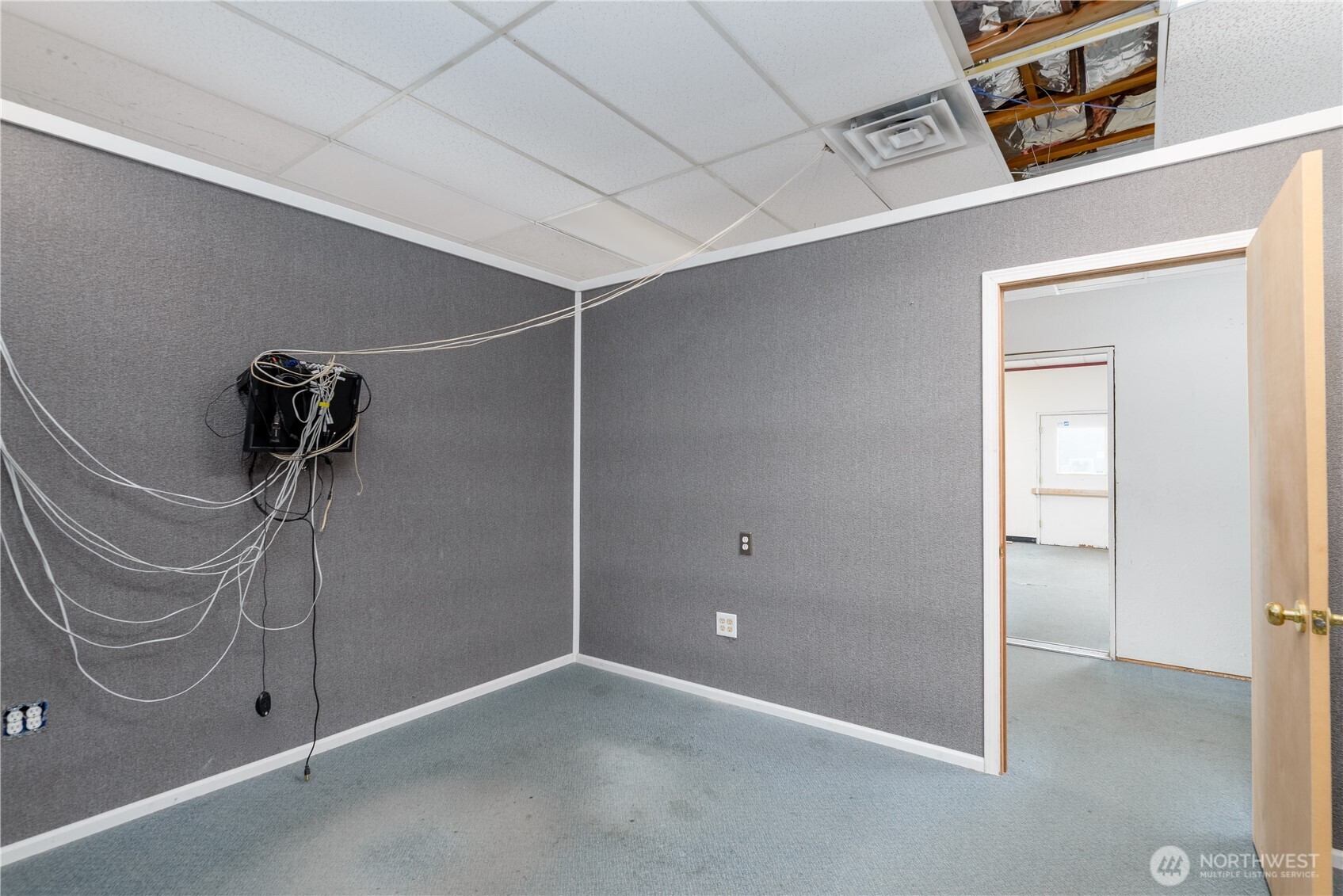 445 West Washington Street Sequim, WA 98382 - Photo 11 of 27