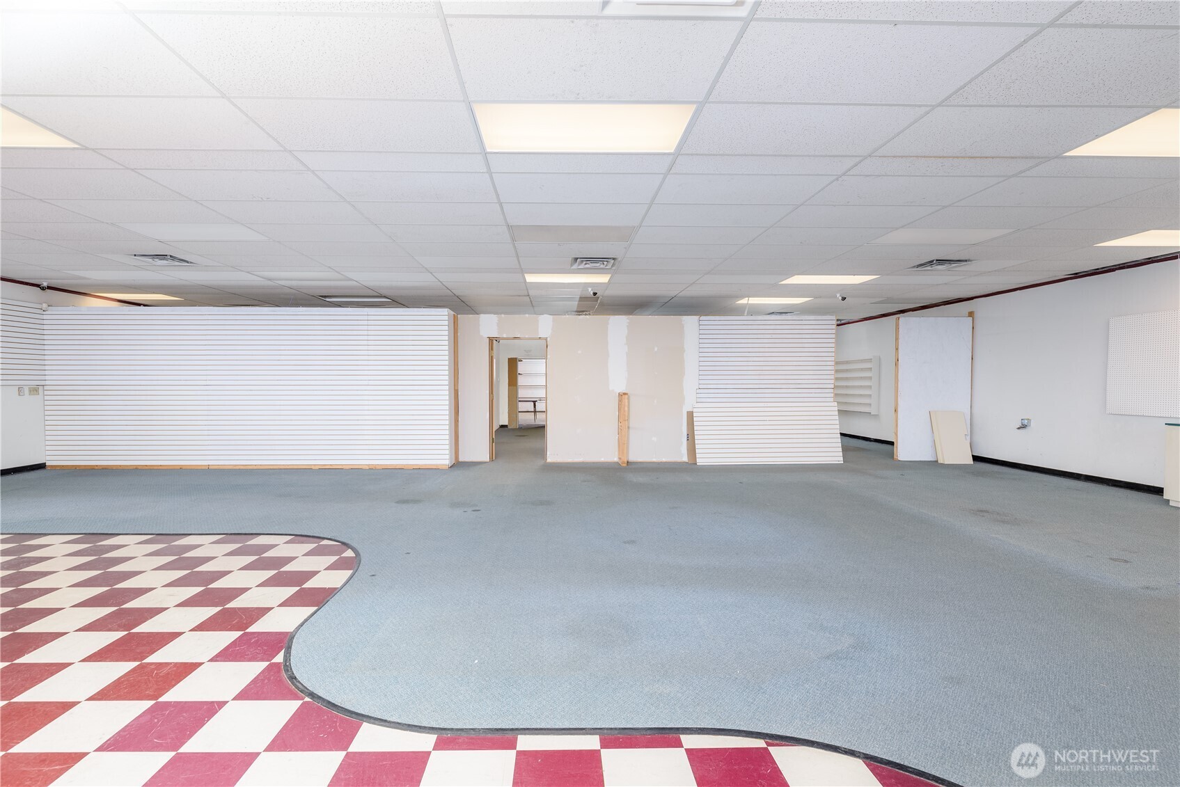 445 West Washington Street Sequim, WA 98382 - Photo 7 of 27 a view of a livingroom with white walls