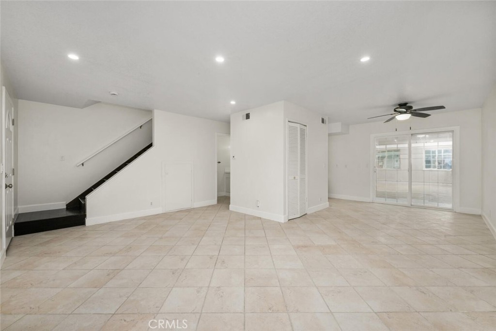 19855 Coventry Lane Huntington Beach, CA 92646 - Photo 7 of 55 Freshly painted with smooth ceilings and recessed lighting.