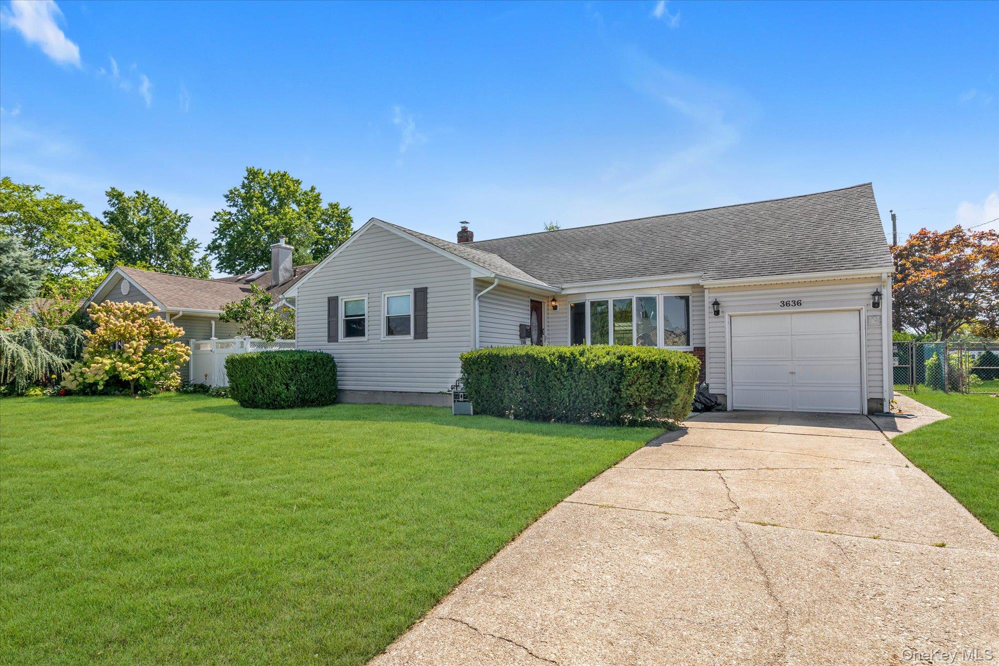 3636 Farm Ranch Road South Bethpage, NY 11714 - Photo 28 of 28 Gallery Image 28
