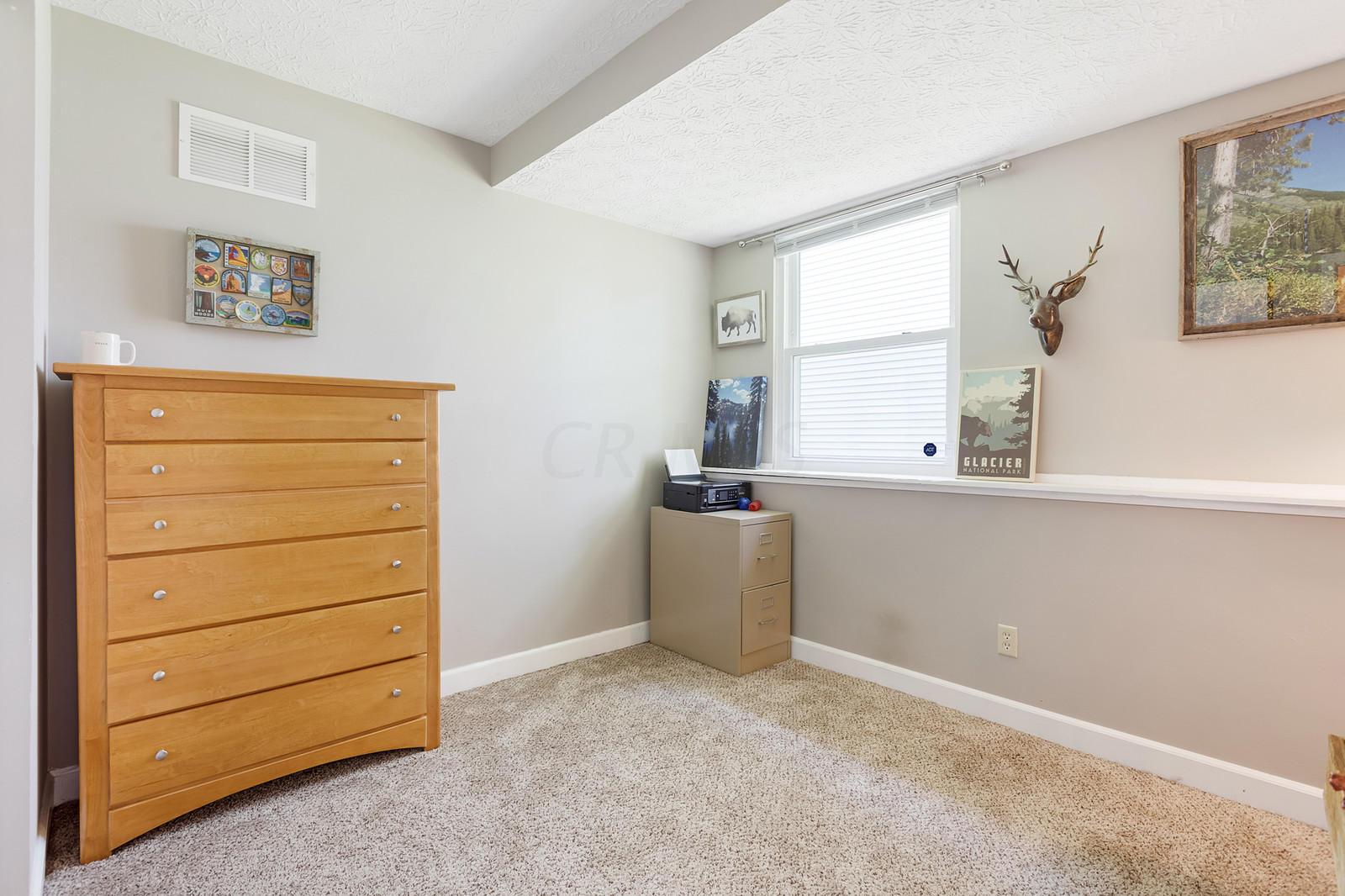3946 Antrim Road Columbus, OH 43221 - Photo 19 of 28 Gallery Image 19