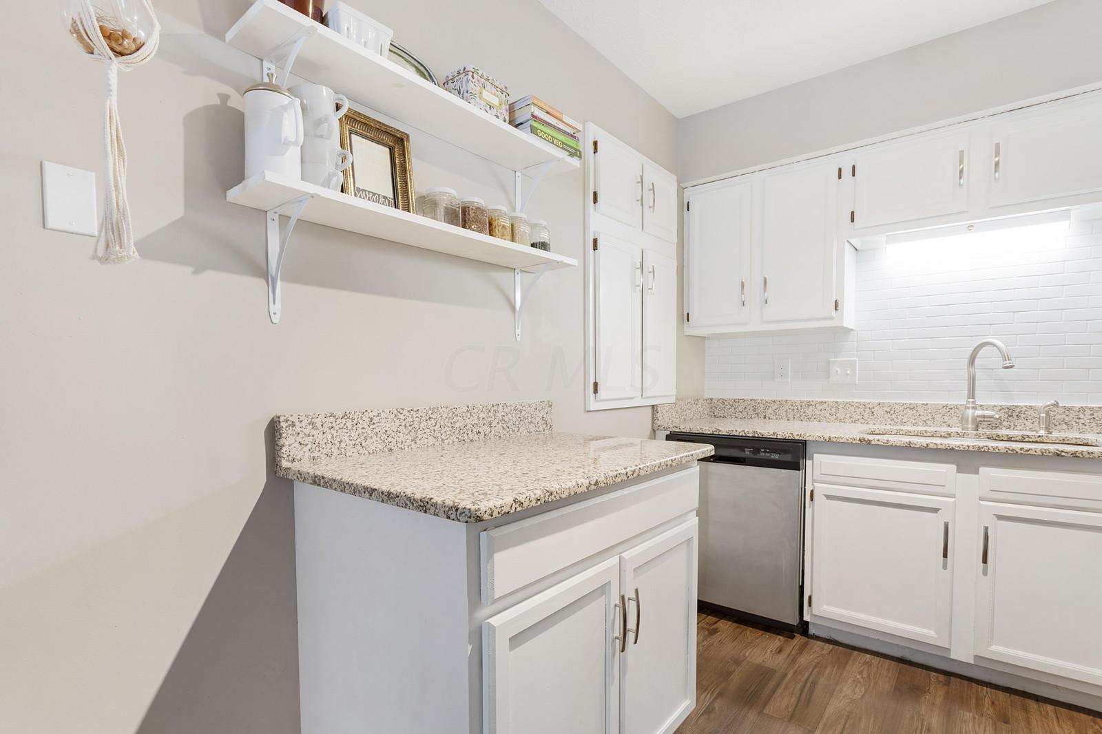 3946 Antrim Road Columbus, OH 43221 - Photo 6 of 28 Gallery Image 6