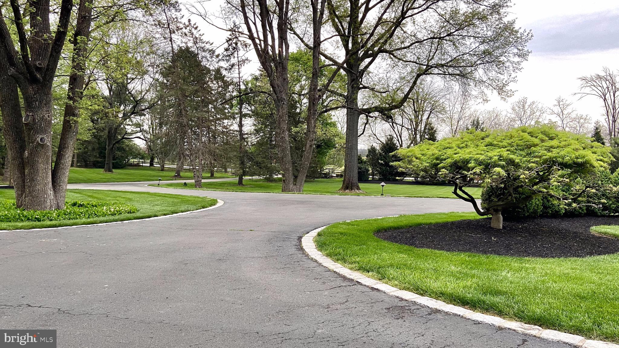 6101 Joshua Road Fort Washington, PA 19034 - Photo 4 of 39 Gallery Image 4