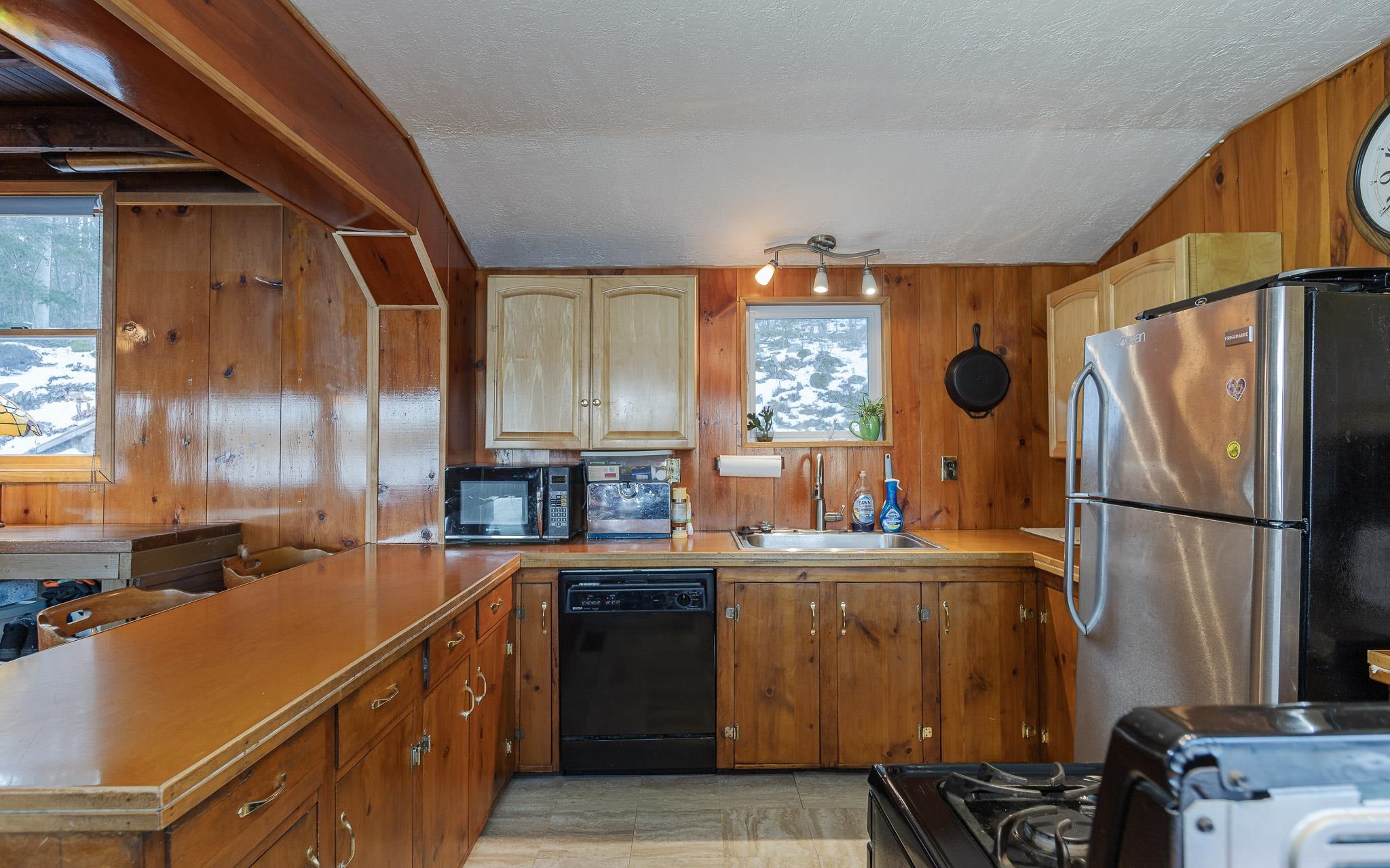 78 Colburn Lane Rindge, NH 03461 - Photo 18 of 48