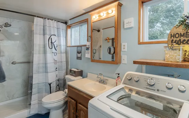 $999,900 | 78 Colburn Lane, Rindge, NH 03461