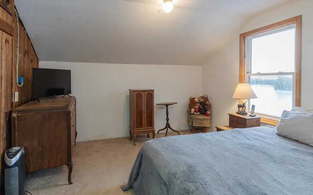 $999,900 | 78 Colburn Lane, Rindge, NH 03461