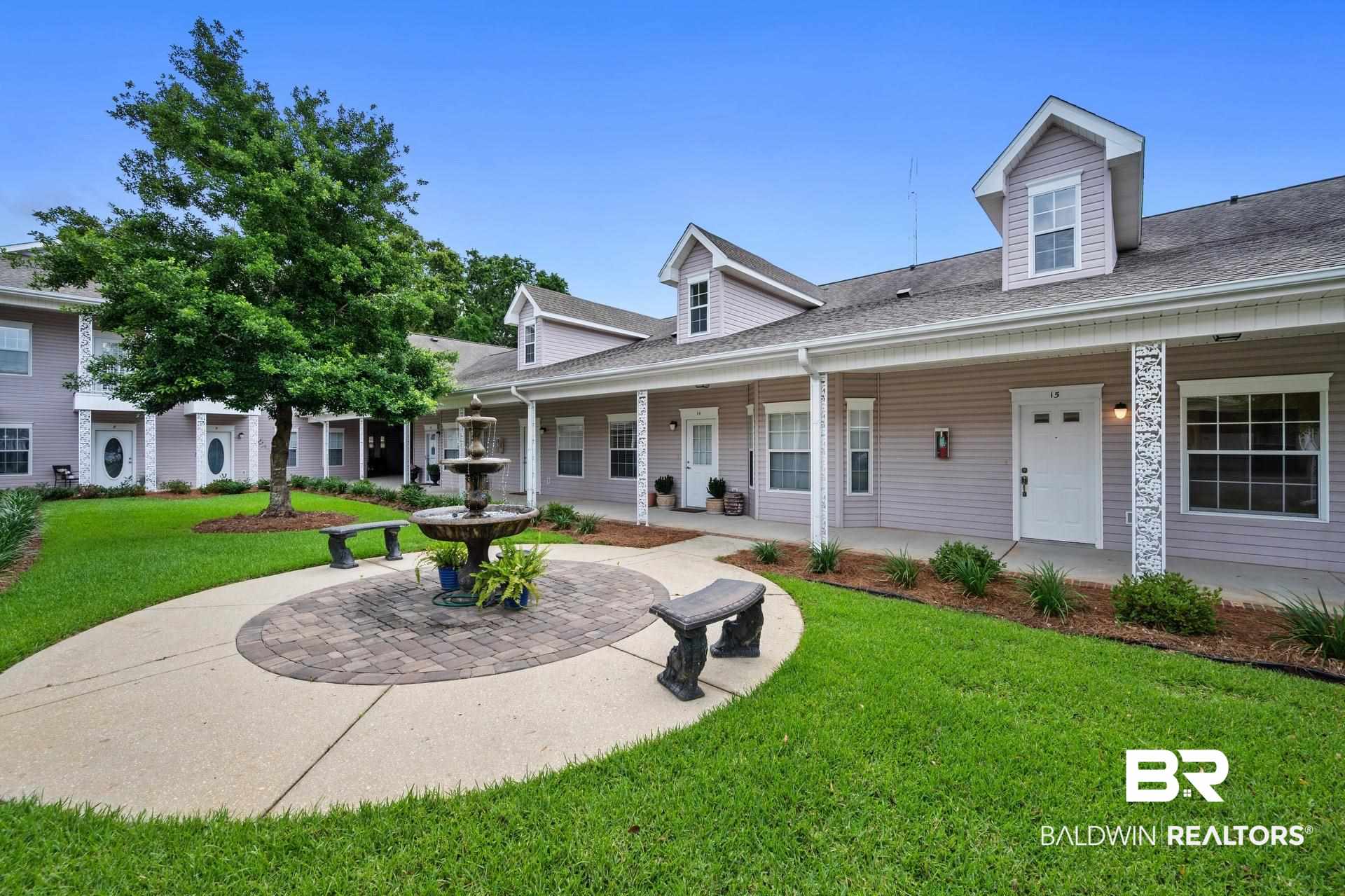 102 Courthouse Drive, Unit 15 Fairhope, AL 36532 - Photo 1 of 32