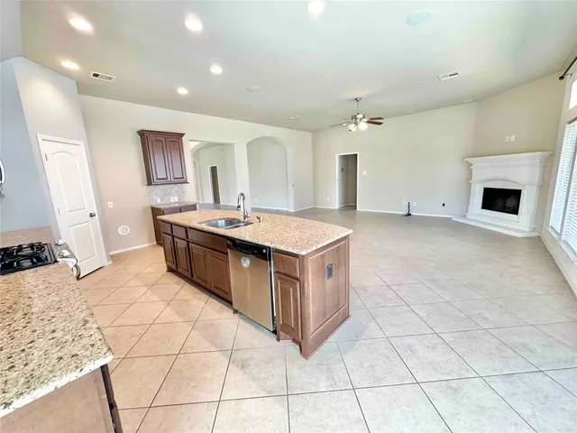 $2,750 | 1801 Tall Chief, Leander, TX 78641