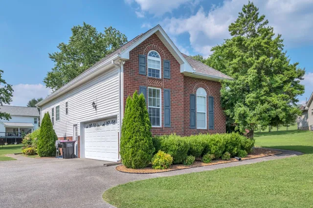 $434,900 | 111 Cascade Lane, Goodlettsville, TN 37072
