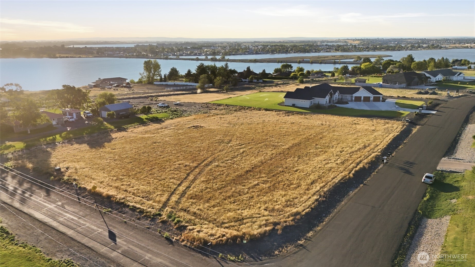 9538 Morgan Road Northeast Moses Lake, WA 98837 - Photo 1 of 11