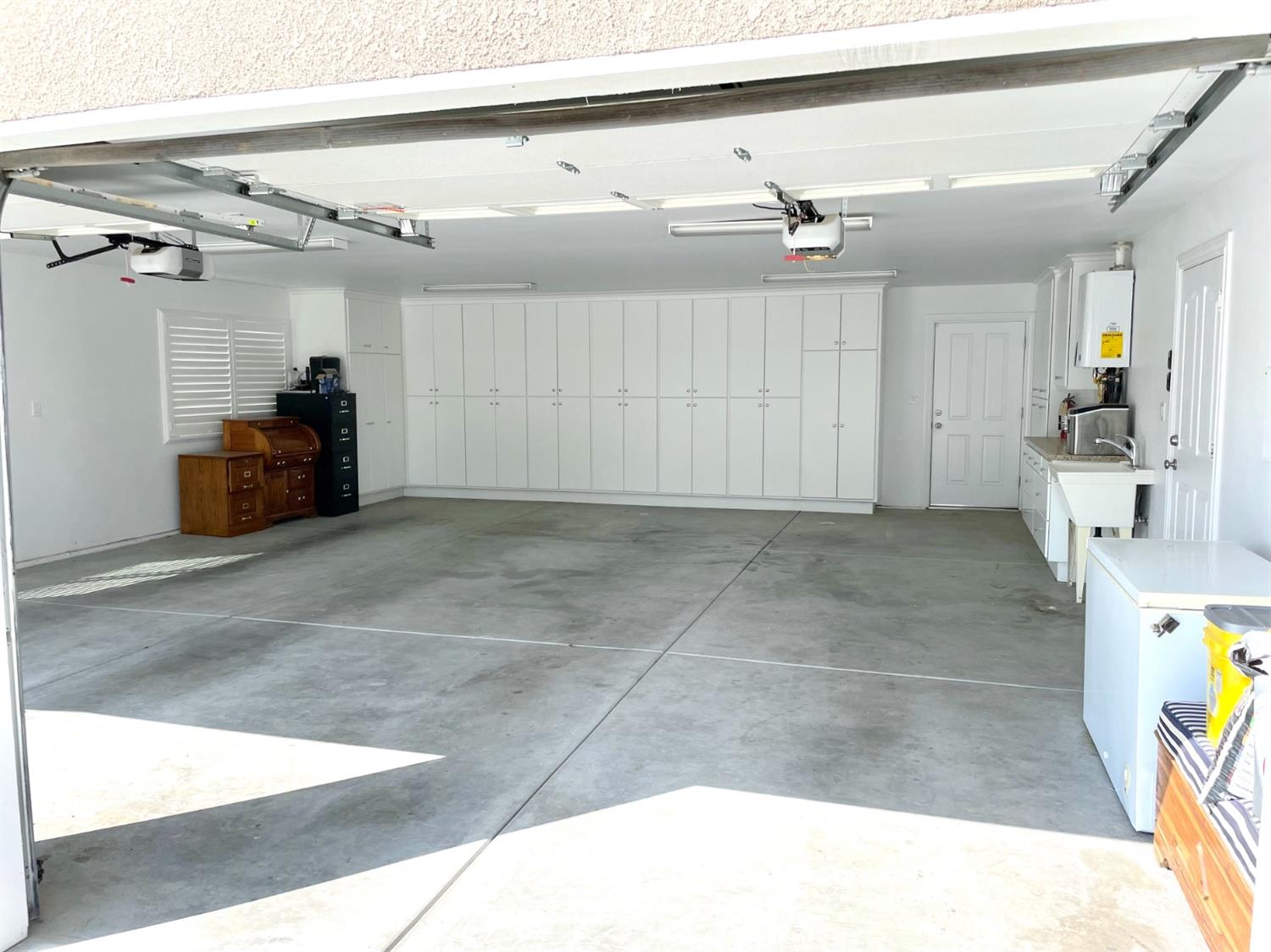 16760 West Hanford Armona Road Lemoore, CA 93245 - Photo 31 of 36 a view of a storage & utility room